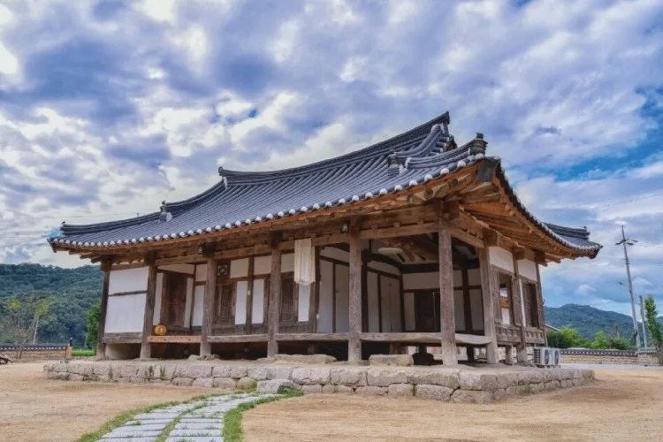 화수헌 대표 사진 — 경북 문경시 바이크