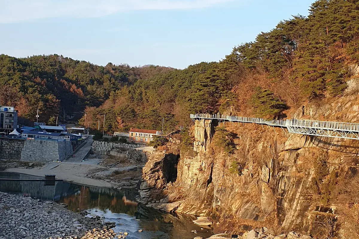 철원한탄강주상절리길 순담매표소 현장 사진 3 — 강원 철원군