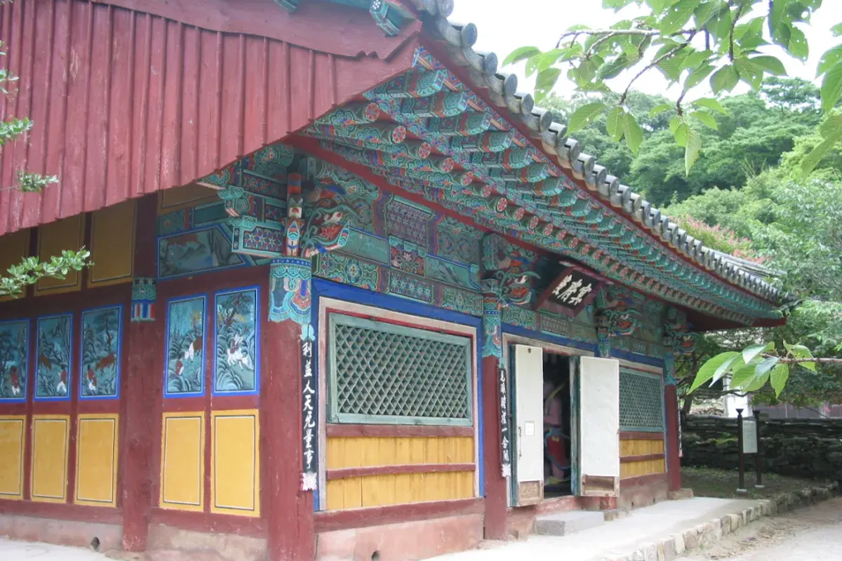 개심사 소나무숲길·일주문 현장 사진 2 — 충남 서산시 운산면