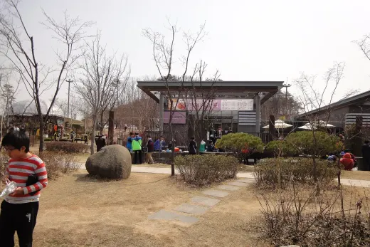 강천산휴게소 (광주 방향) — 전북 광주대구선 · 하행 휴게소
