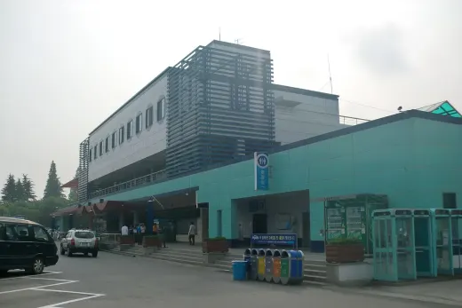 섬진강휴게소 (부산 방향) — 전남 호남선 · 상행 휴게소