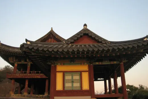 밀양영남루휴게소 (함양 방향) — 경남 함양울산선 · 상행 휴게소