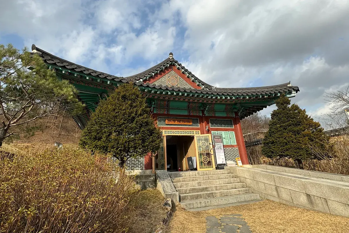 춘천휴게소 (부산 방향) 현장 사진 3 — 강원 중앙선 · 하행