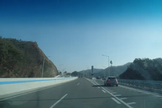 홍천휴게소 (서울 방향) — 강원 서울양양선 · 상행 휴게소