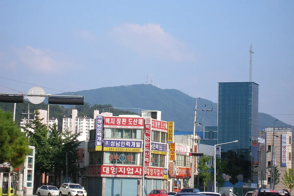 식장산 문화공원(식장루 전망대) 드라이브 현장 사진 2 — 대전 동구 세천동