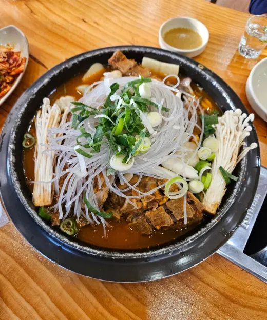 수누리감자탕 용인본점 — 경기 용인시 처인구 김량장동 먹거리