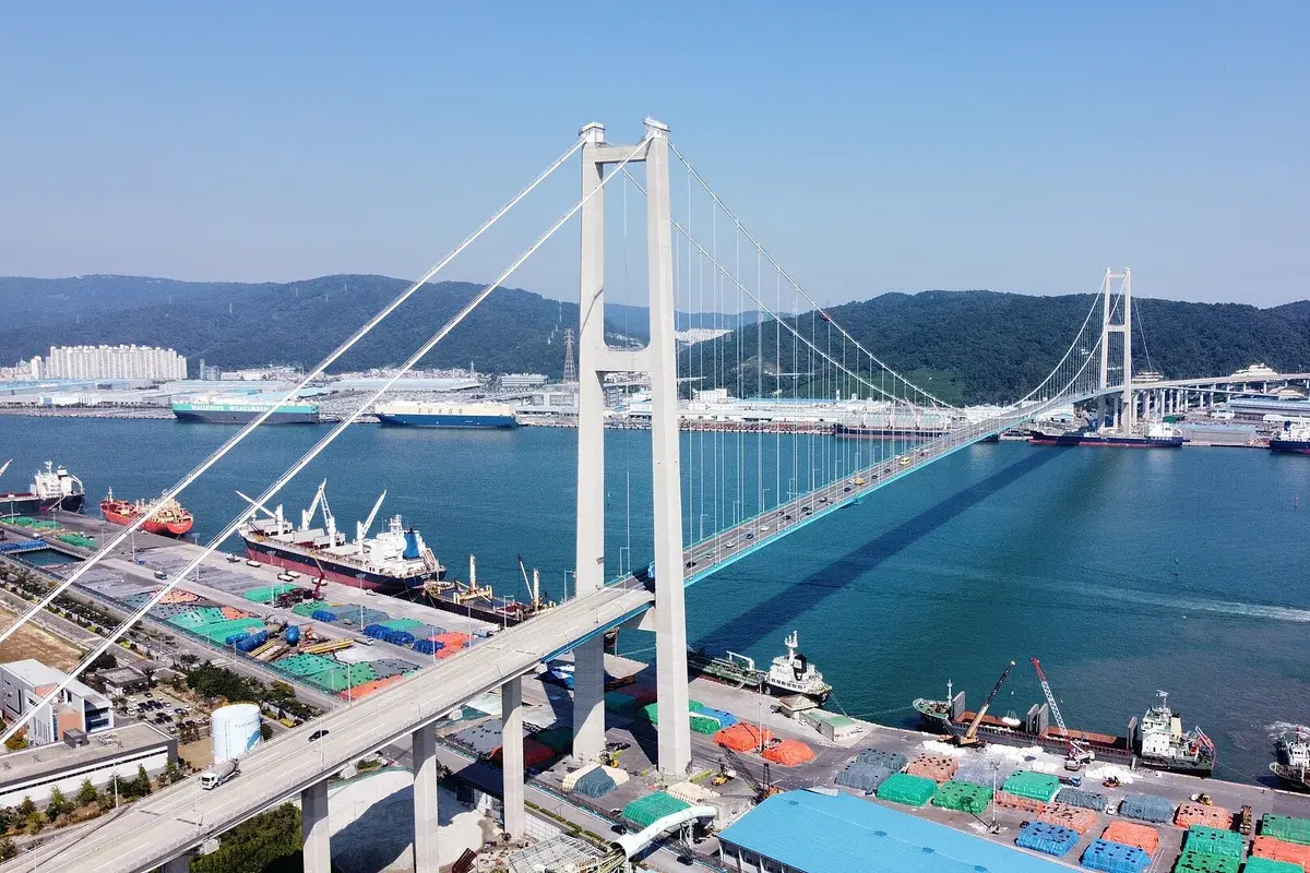 울산대교 전망대 현장 사진 2 — 울산 동구 방어동 염포산
